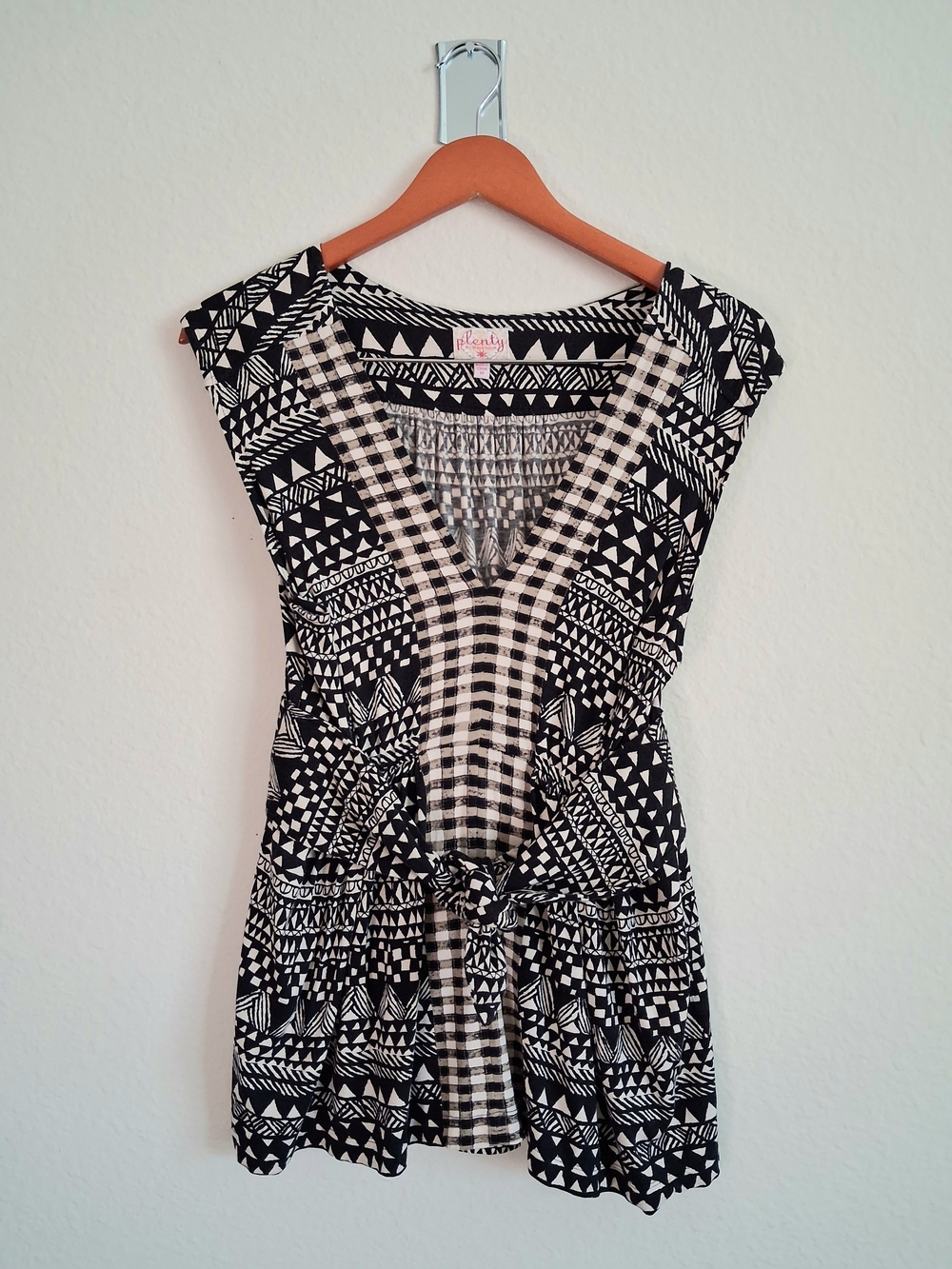 Plenty By Tracy Reese Black & Cream Patterned V-Neck Top